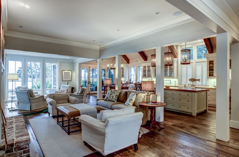 Interior Focus in Winter